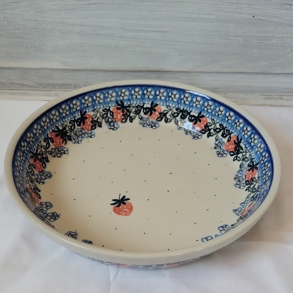 Polish Pottery Floral Blue and Cream Ceramic Bowl With Strawberries - Picture 11 of 13